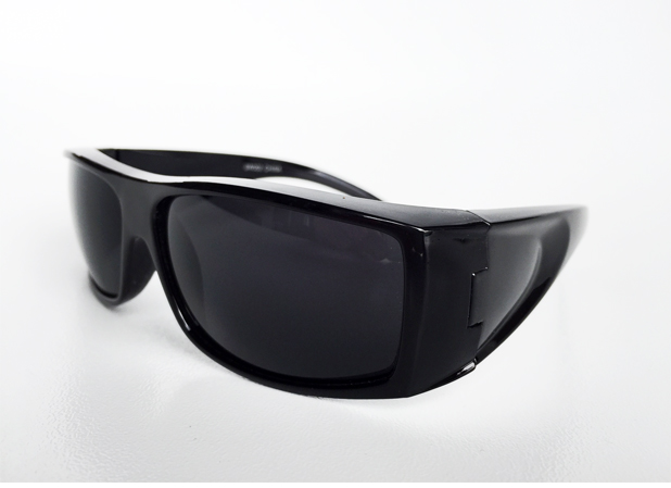 Black masculine sunglasses for men - sunlooper.co.uk - billede 2