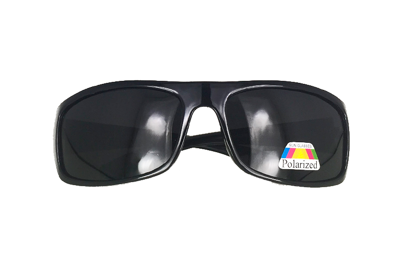 Polaroid solbrille i enkelt design - sunlooper.co.uk - billede 2