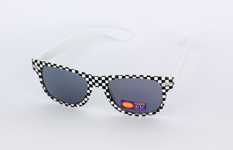 Sunglasses for children in checkered black and white