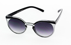 Round smokey-lensed sunglasses with black frames - Design nr. 1021