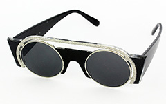 Exclusive, special sunglasses in black