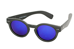 Matte black sunglasses with round design - Design nr. 1135