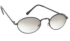 Black oval sunglasses with smokey lenses - Design nr. 3123