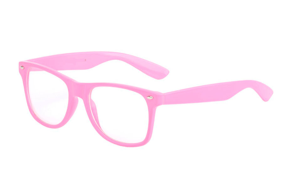 Pink sunglasses in wayfarer model